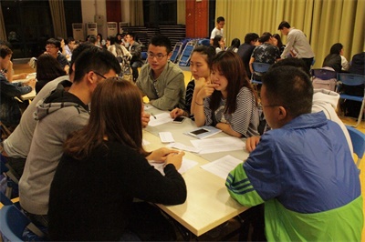 自动化学院青年先锋大课堂子活动学干研讨会在大学生活动中心三楼多